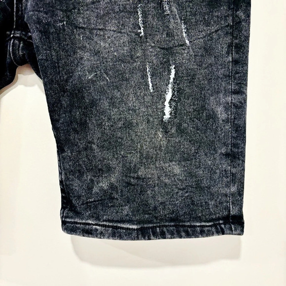 UH DENIM Distressed Black Jean Bermuda Shorts – Size 36 * - Picture 4 of 8